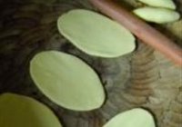 贴饼子熬小鱼的做法 步骤6