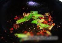 麻辣香蹄炖黄豆的做法 步骤7