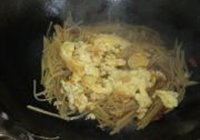 土豆丝炒鸡蛋的做法 步骤10