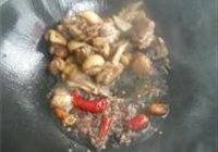 土豆啤酒鸭的做法 步骤5