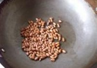 油炸花生米的做法 步骤4