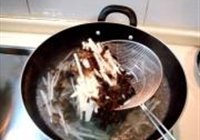 鱼香肉丝的做法 步骤6