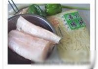 鳕鱼烧双丝的做法 步骤1