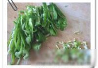 鳕鱼烧双丝的做法 步骤3