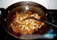 胡萝卜竹笋烧牛肉的做法 步骤7