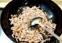 鱼香肉丝的做法 步骤7