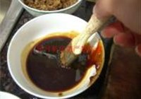 泡椒烧扣肉的做法 步骤7