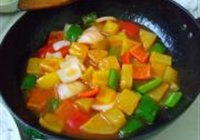 菠萝咕噜肉的做法 步骤8