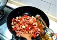 辣炒菊花肠的做法 步骤7