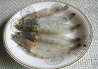 清蒸蒜茸开边虾的做法 步骤2