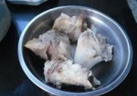 酱骨头的做法 步骤3