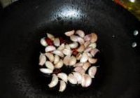 孜然大蒜炒牛肉的做法 步骤6