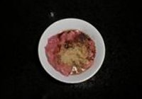 烤牛肉串的做法 步骤4
