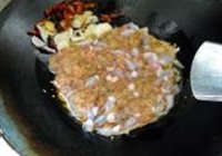 麻辣鲫鱼籽的做法 步骤9
