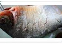 家常熬红鲳鱼的做法 步骤2