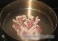肉片烧萝卜的做法 步骤2