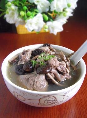 茶菇番鸭煲