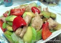 云南小瓜炒猪板根的做法 步骤9