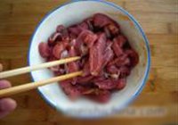 杭椒牛柳的做法 步骤11