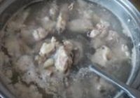 毛豆烧鸡的做法 步骤2