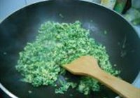 韭菜炒鸡蛋的做法 步骤10