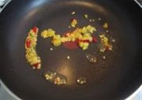 双椒包菜的做法 步骤6