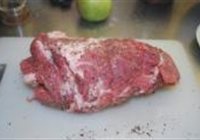 夹心肉卷李子的做法 步骤3