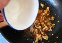 肥肠豆花的做法 步骤4