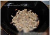 尖椒炒油渣的做法 步骤3