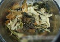 梅菜煲猪肉的做法 步骤2