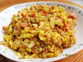 杂蔬辣炒饭