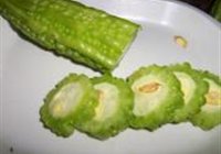 香酥苦瓜圈的做法 步骤1