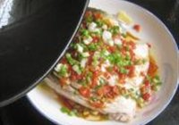 蒜味剁椒蒸青鱼的做法 步骤9