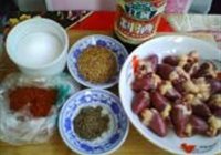 铁锅烤鸡心的做法 步骤1
