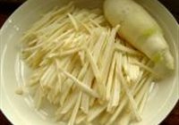 鱼香茭白的做法 步骤5
