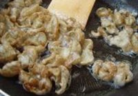 辣子肥肠的做法 步骤8