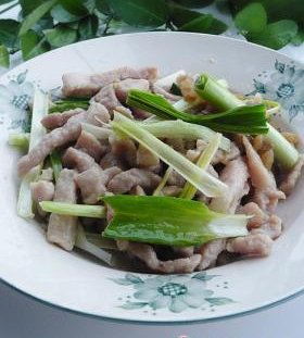 青蒜炒肉丝