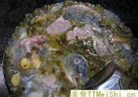 酸菜鱼的做法 步骤3