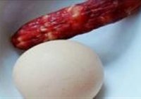 缤纷圣诞腊味炒饭的做法 步骤3