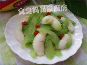 西芹炒菱角