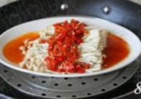 剁椒蒸金针菇的做法 步骤8