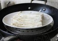 剁椒蒸金针菇的做法 步骤5