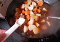 山药炖牛肉的做法 步骤12