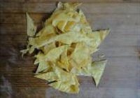 白菜心烧鸡蛋皮的做法 步骤5