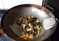 木耳娃娃菜的做法 步骤9
