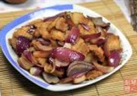 洋葱炒五花肉的做法 步骤6