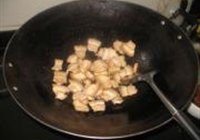 洋葱炒五花肉的做法 步骤3