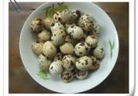 鹌鹑蛋炖肉的做法 步骤1