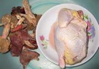 小鸡炖蘑菇的做法 步骤1