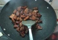 酱豆干红烧肉的做法 步骤6